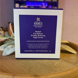 Kiehl's Retinol Night Serum in Purple and White Box